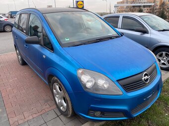 Opel Zafira - 3