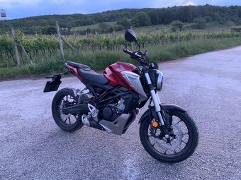 Honda CB125R 2020 nájazd 5700km - 3