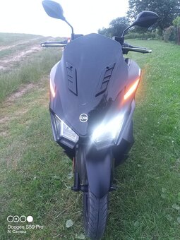 Skúter SYM JET X 125i ABS LC ČIERNA MATNÁ - 3