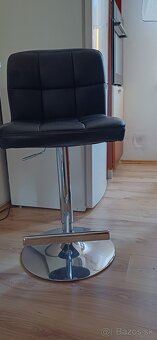 Nové barové stoličky 2ks +  zadarmo stôl na stenu - 3