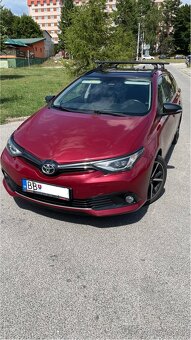 SÚRNE predám Toyota Auris TS 1,6 BA + LPG - 3
