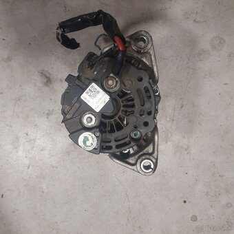 Opel Vectra 2,0 Dti 74kw alternátor - 3