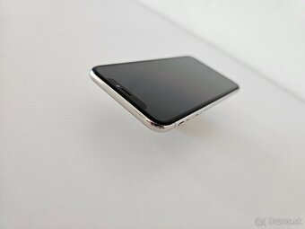 Apple iPhone X - 3
