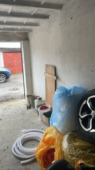 Ponúkam na predaj garáž pri OC TESCO. - 3