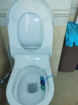 Geberit AQUACLEAN TUMA COMFORT WC bidet - 3
