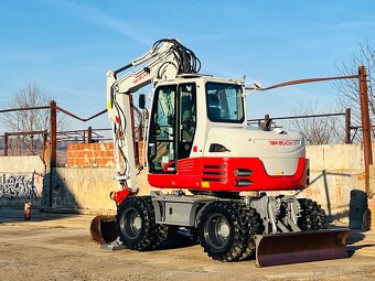 Kolesový bager Takeuchi TB295W - 3