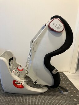 Predám autosedacku Britax Romer 9-18kg - 3
