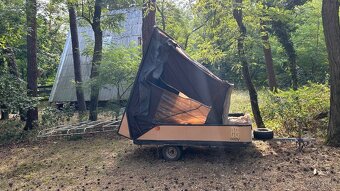 Predám rozkladací obytný príves COMBI CAMP - 3