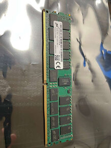 24 x 32 GB DDR4 2rx4 2400T RAM ECC - 3