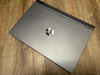 Predám Lenovo Legion 5P (15IMH05H) – i7, RTX 2060, 16GB RAM - 3