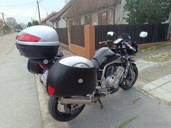 Yamaha Fazer 1000 - 3