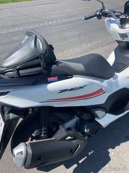 Skúter Honda PCX 125 - 3