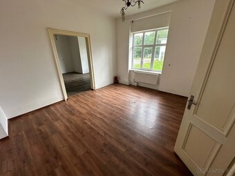 Obchodný priestor 260 m² na prenájom v centre Sobraniec - 3
