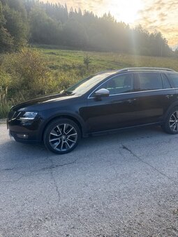 Škoda Octavia Scout - 3