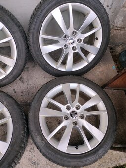 ❄️zimne 4ks alu disky orig. Skoda 5x112 R17 6mm 225/45 R17 - 3