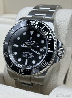Rolex Oyster Perpetual Date - 3