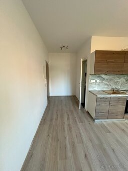 GARZONKA V ČACHTICIACH NA PRENÁJOM - 3