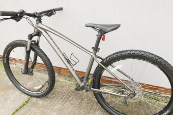 Predám horský bicykel Specialized Pitch 27,5 M - 3