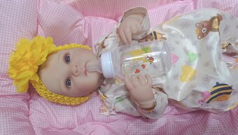 Realistická bábika Lolka - 3