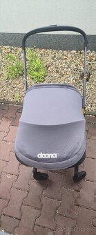 Doona plus autosedacka s integrovaným podvozkom - 3