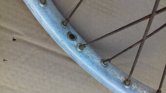 koleso na moped stadion - 3