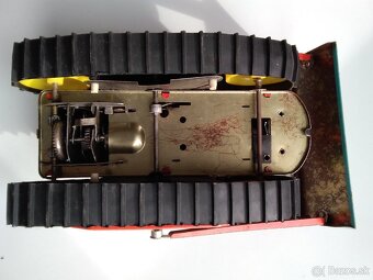 Predám starý buldozér na kľúčik. Plechová hračka. - 3