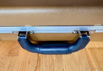 Predám originálny hardcase Gibson USA – Les Paul - 3