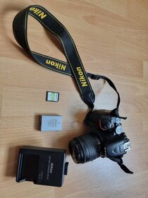 Nikon D3500 + AF Nikkor 18-55mm - 3