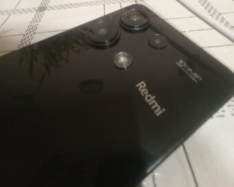 Predám Redmi note 13 - 3
