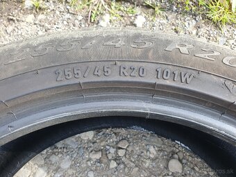 255/45 R20 letne pirelli - 3