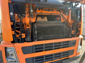 VOLVO FH 12 460. Euro 3 Chladak 6X2 - 3