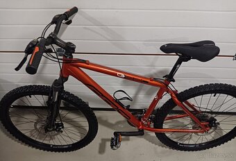 FELT Q220, kolesá 26", rám 18" - 3