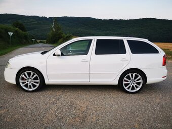 ŠKODA OCTAVIA COMBI RS 2.0TDI CR DSG+F1 125KW 170PS XENON - 3