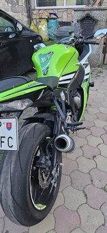 Kawasaki zx10r 30th anniversary - 3