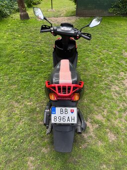 Skúter 125ccm - 3