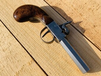 Derringer - 3