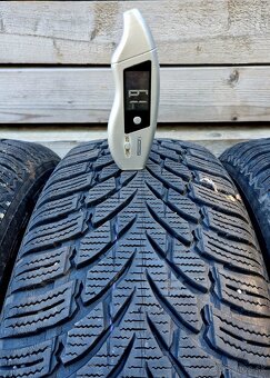 225/65r17 Nokian WR SUV 4 - 3