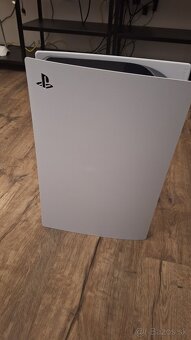 Predám PS5 digital edition 1TB - 3