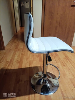 barové stoličky - 3