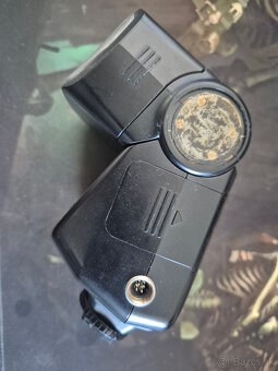 blesk Contax TLA-280 - 3