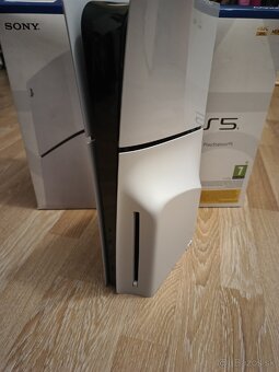 PS5 Slim s mechanikou - 3