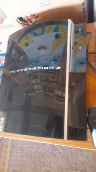 PS3 herná konzola+ovládač+hry 80eur - 3