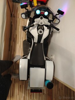 BMW elektrická motorka - 3