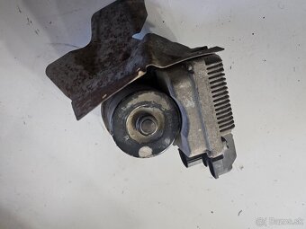 Servo motor Mercedes Aclasse Bclasse - 3