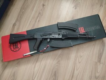 AK105 E&L essential - 3