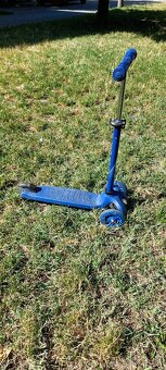 Detská kolobežka s LED kolieskami - 3