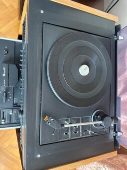 Tesla Studio 1135A - 3