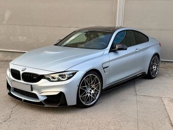 BMW M4 M PERFORMANCE - 3
