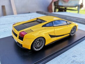 Lamborghini Gallardo 1:18 AutoArt - 3