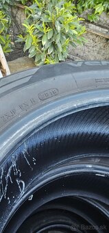 225/60R17 Hankook - 3